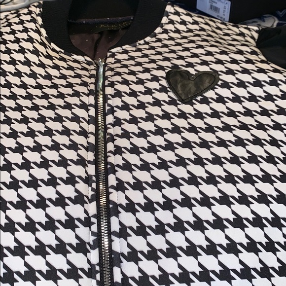 Inimigo - Picture 2 of 4